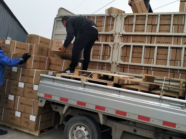 今世康膏藥廠家現場發(fā)貨量在退熱產品上再創(chuàng)新高